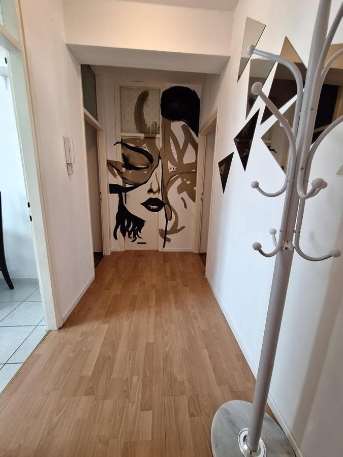 Two Bedroom Apartment Alma Zadar Luaran gambar